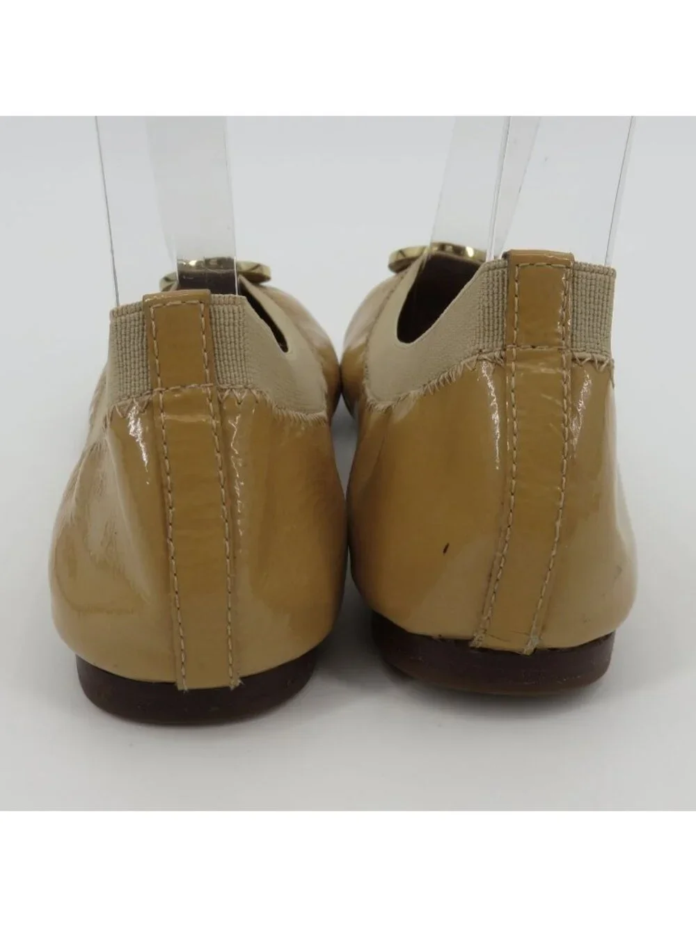 Tory Burch Women 7.5 M CAROLINE Beige Patent Leather Logo Ballet Flats Shoes